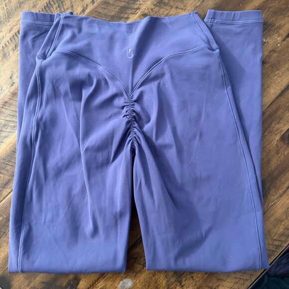 Buffbunny lunar blue aggresive scrunch leggings - Picture 2 of 3